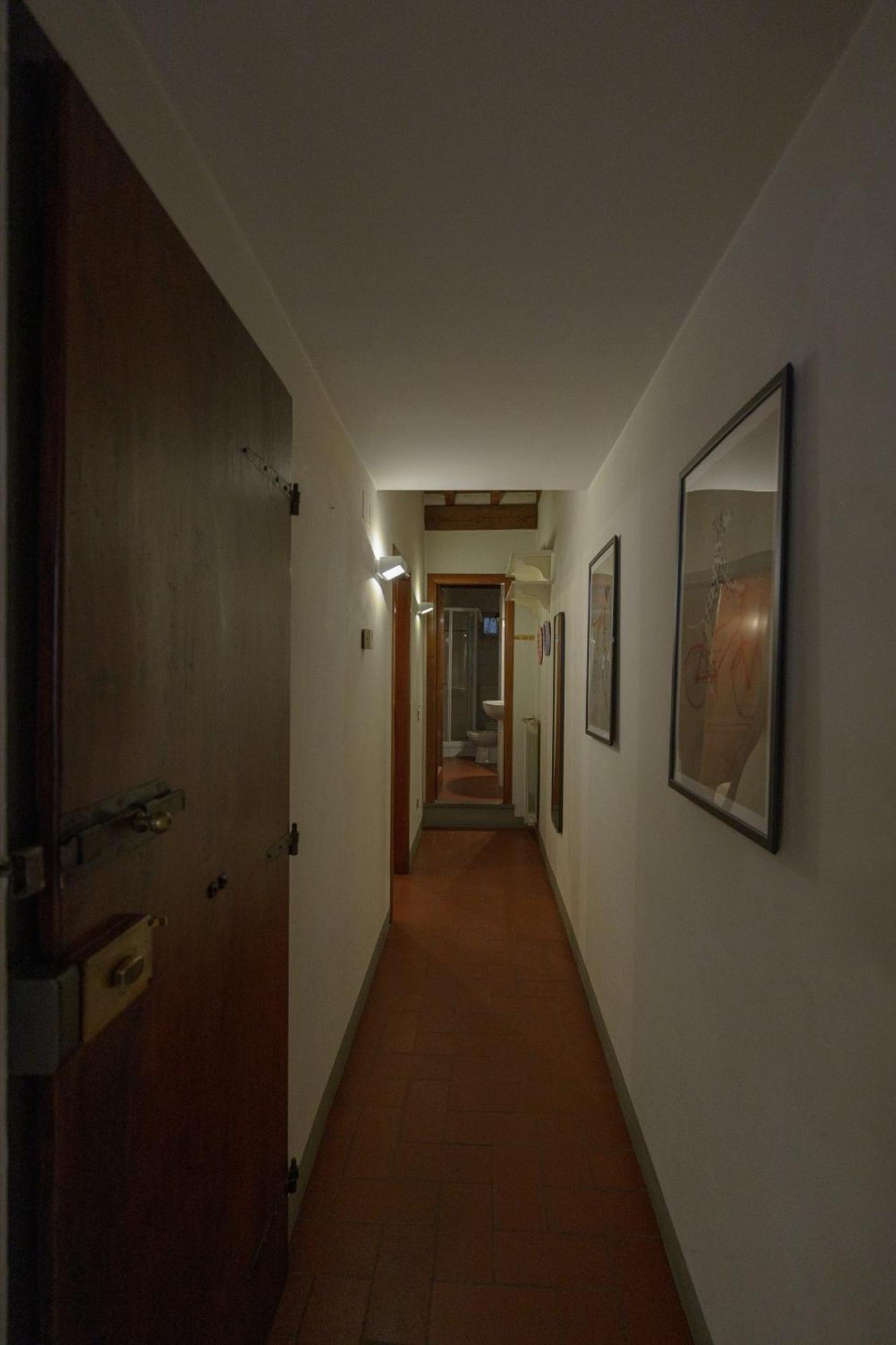 Traditional Florentine 1Br Apartment Close To Piazza Santa Croce فلورنس المظهر الخارجي الصورة