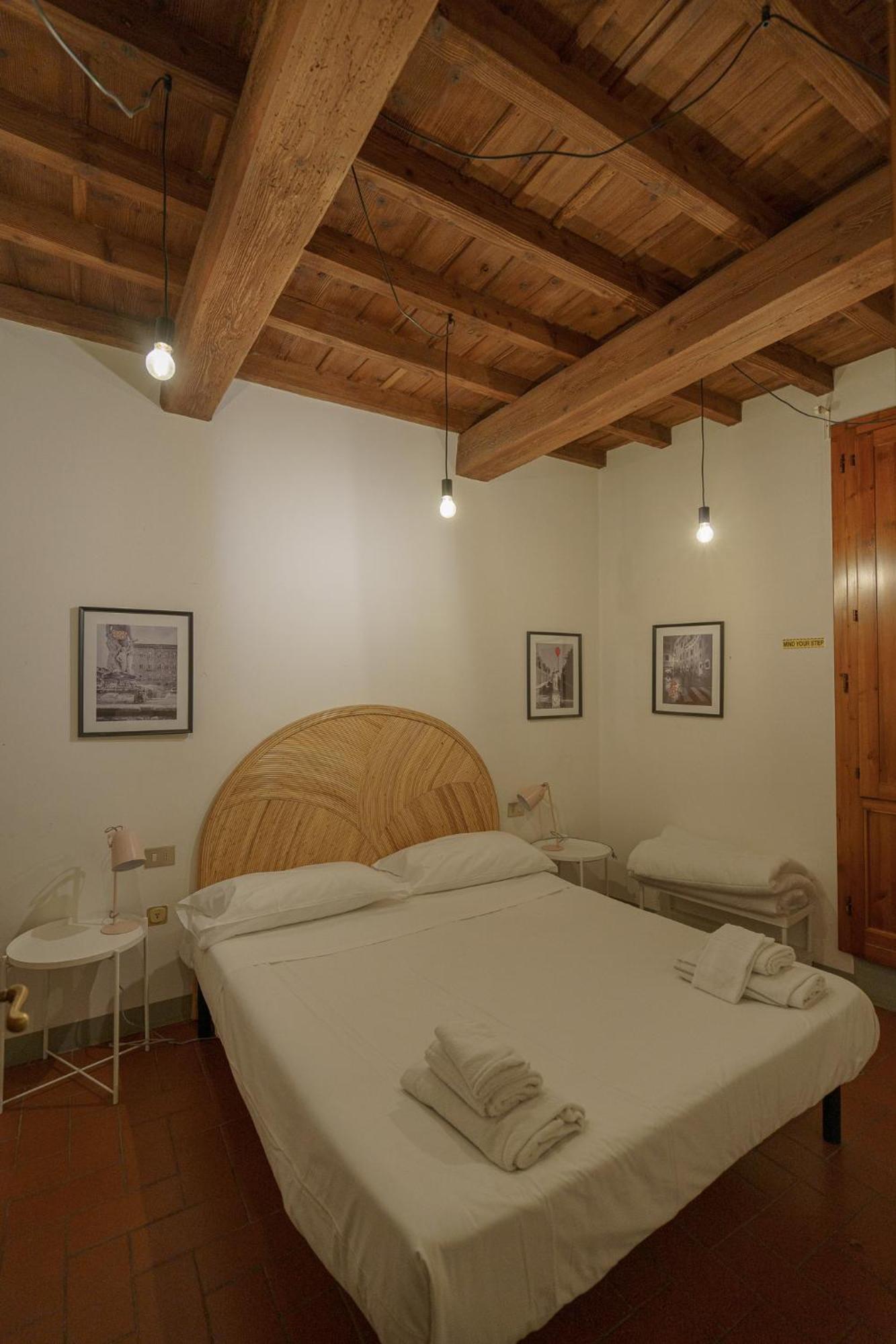 Traditional Florentine 1Br Apartment Close To Piazza Santa Croce فلورنس المظهر الخارجي الصورة